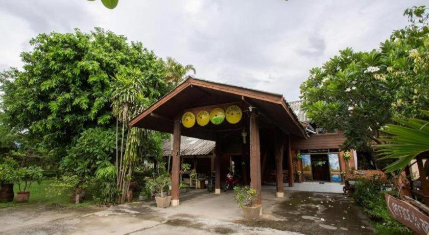 Oyo 909 Guiding Star Resort Chiang Mai Exteriör bild